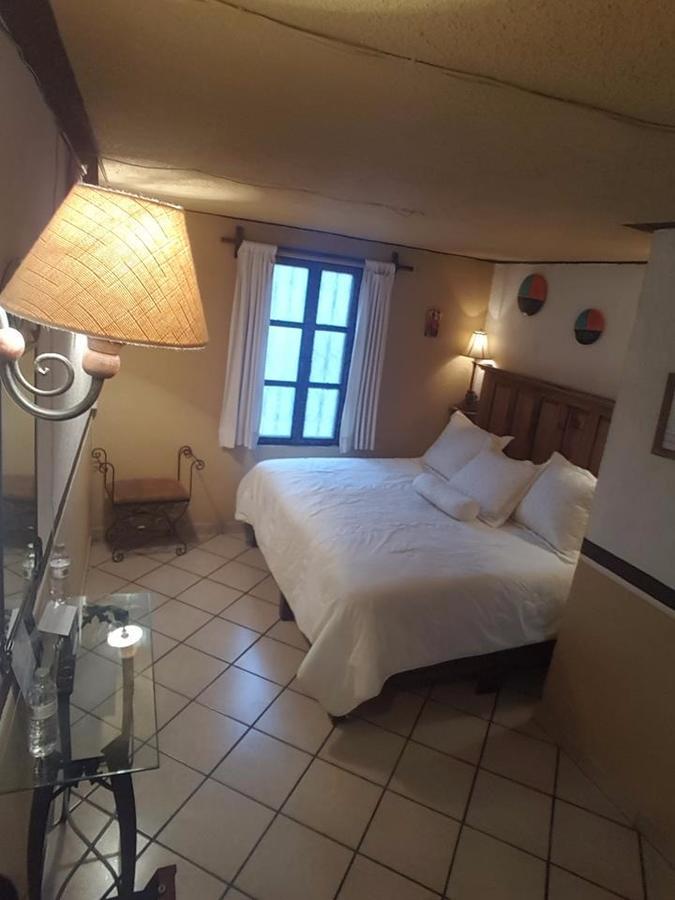 Hotel Pocitos 瓜纳华托 外观 照片